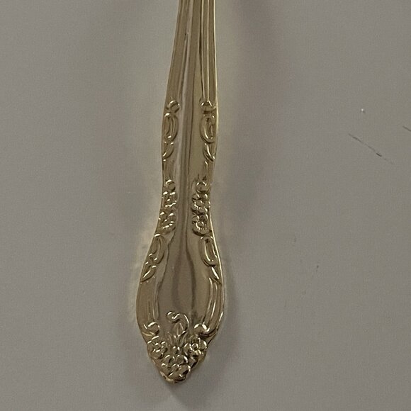 Gold Tone Flatware Stainless Red Wood Box China 45 pc Service for 8 Lightweight - Picture 7 of 16